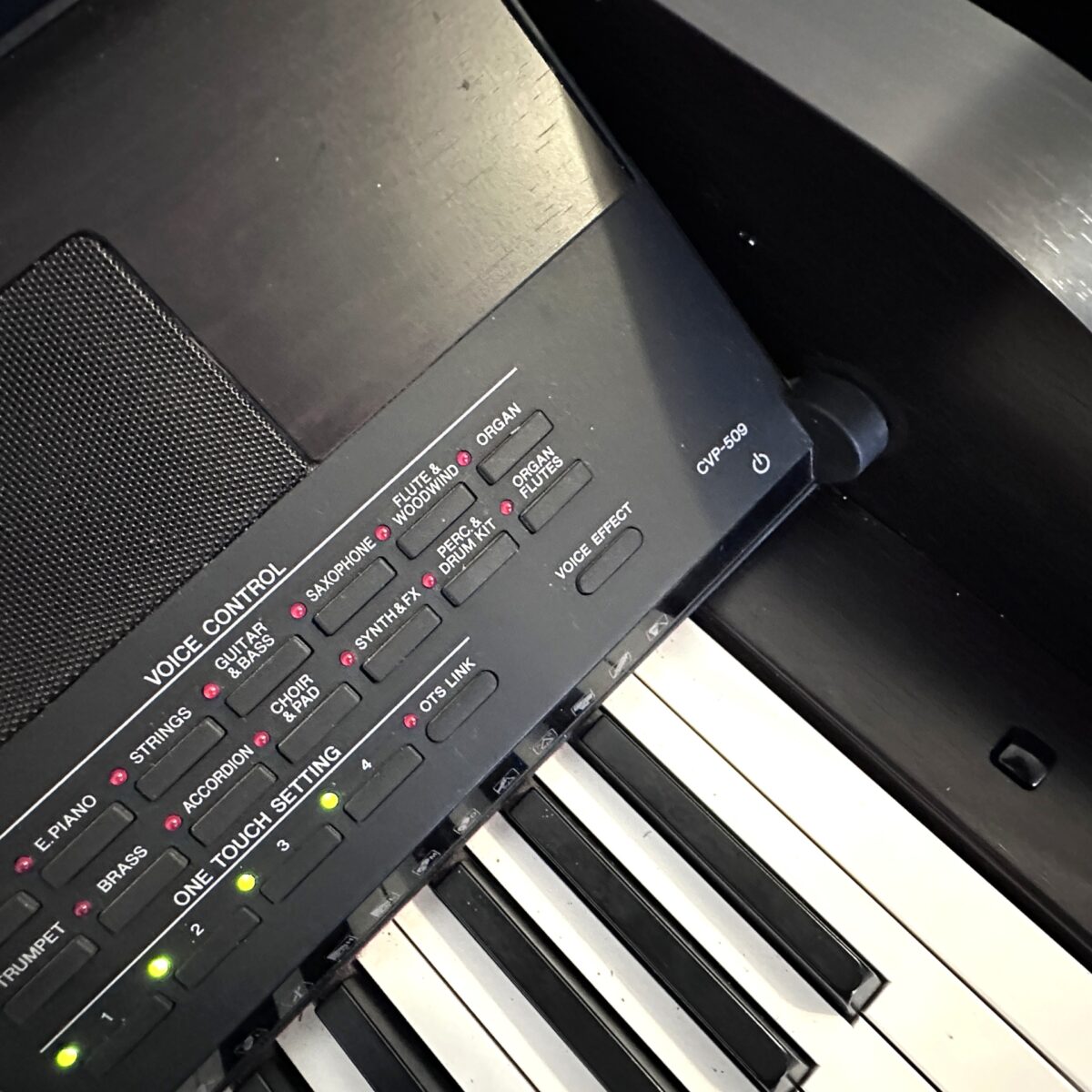 Yamaha CVP 509 Clavinova Digital