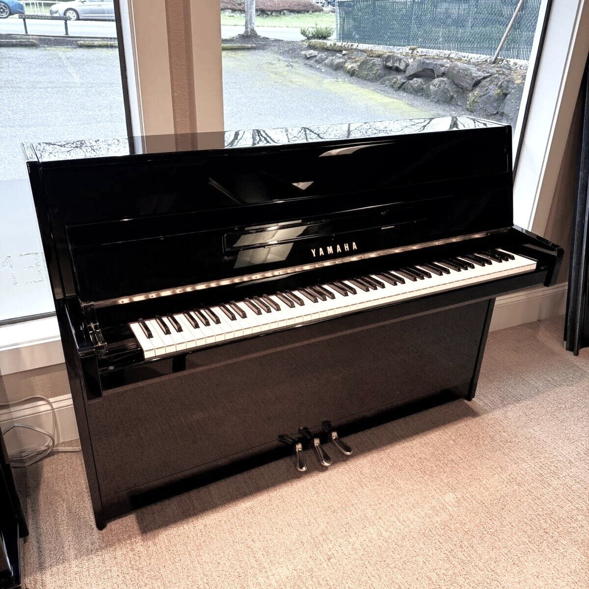 Yamaha B1 Upright