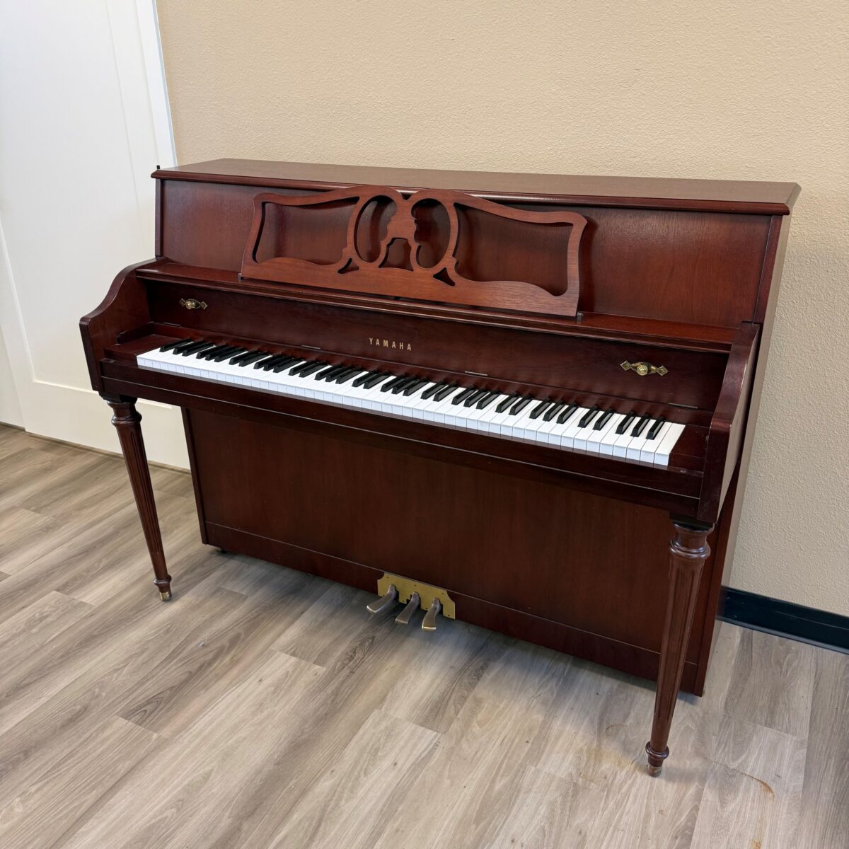 Yamaha M500S Console