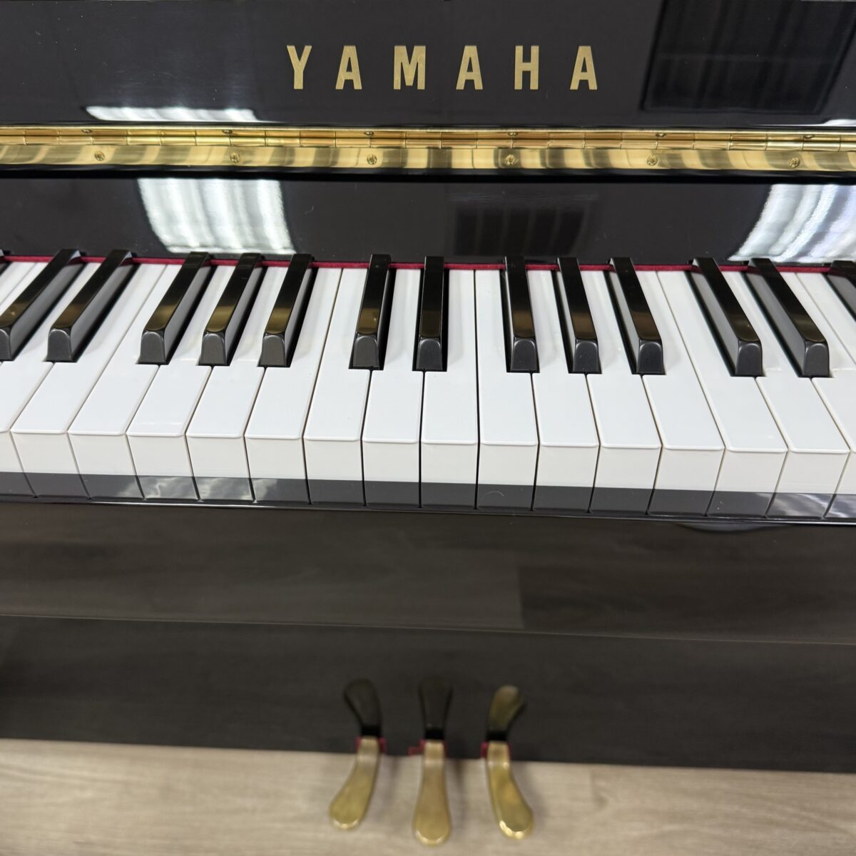 Yamaha T121 Upright