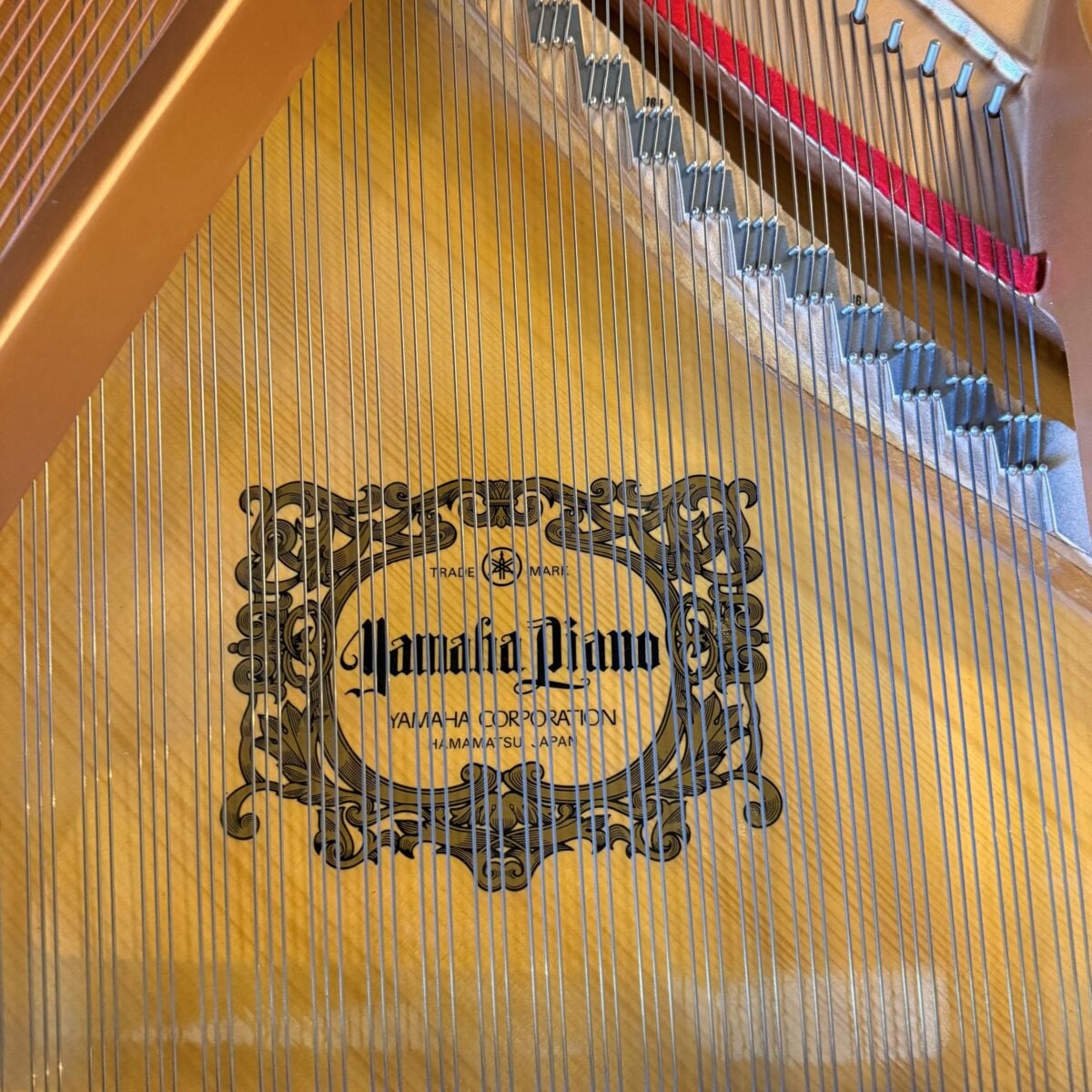 Yamaha GH1 Grand