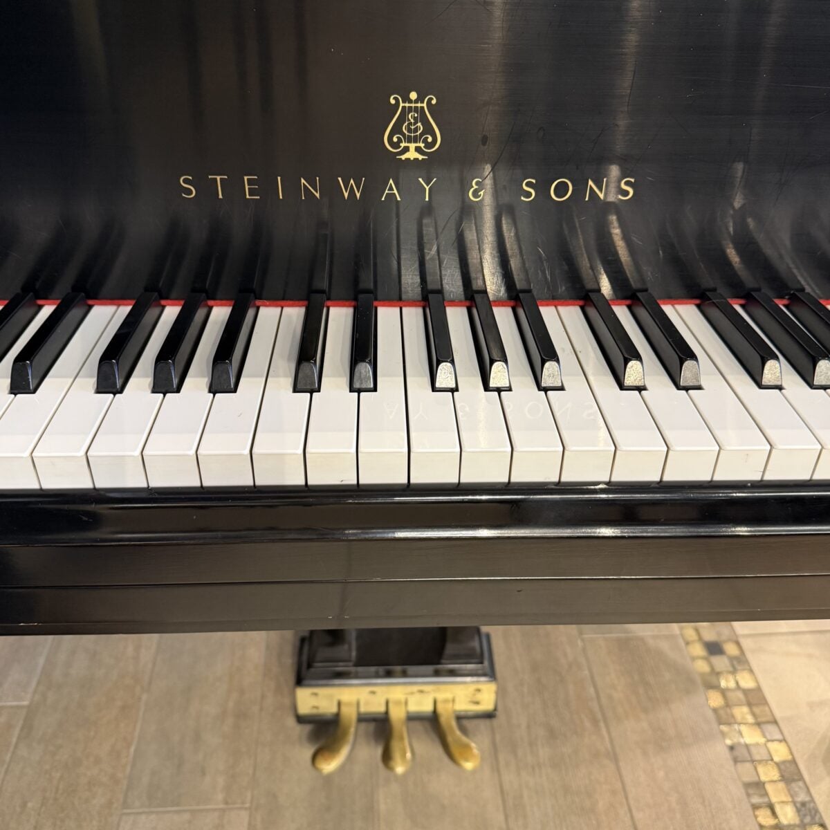 Steinway & Sons Model L