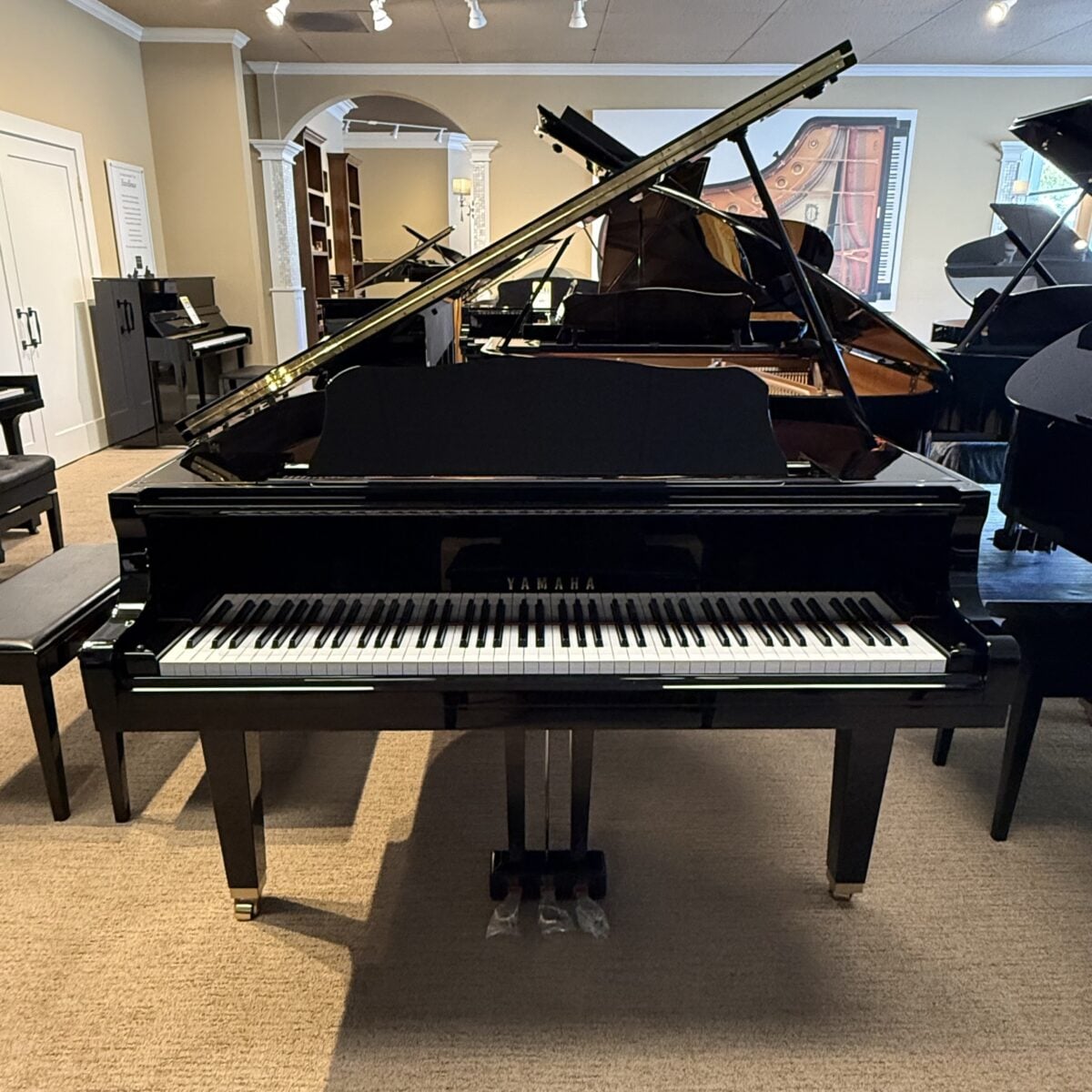 Yamaha GB1K Grand