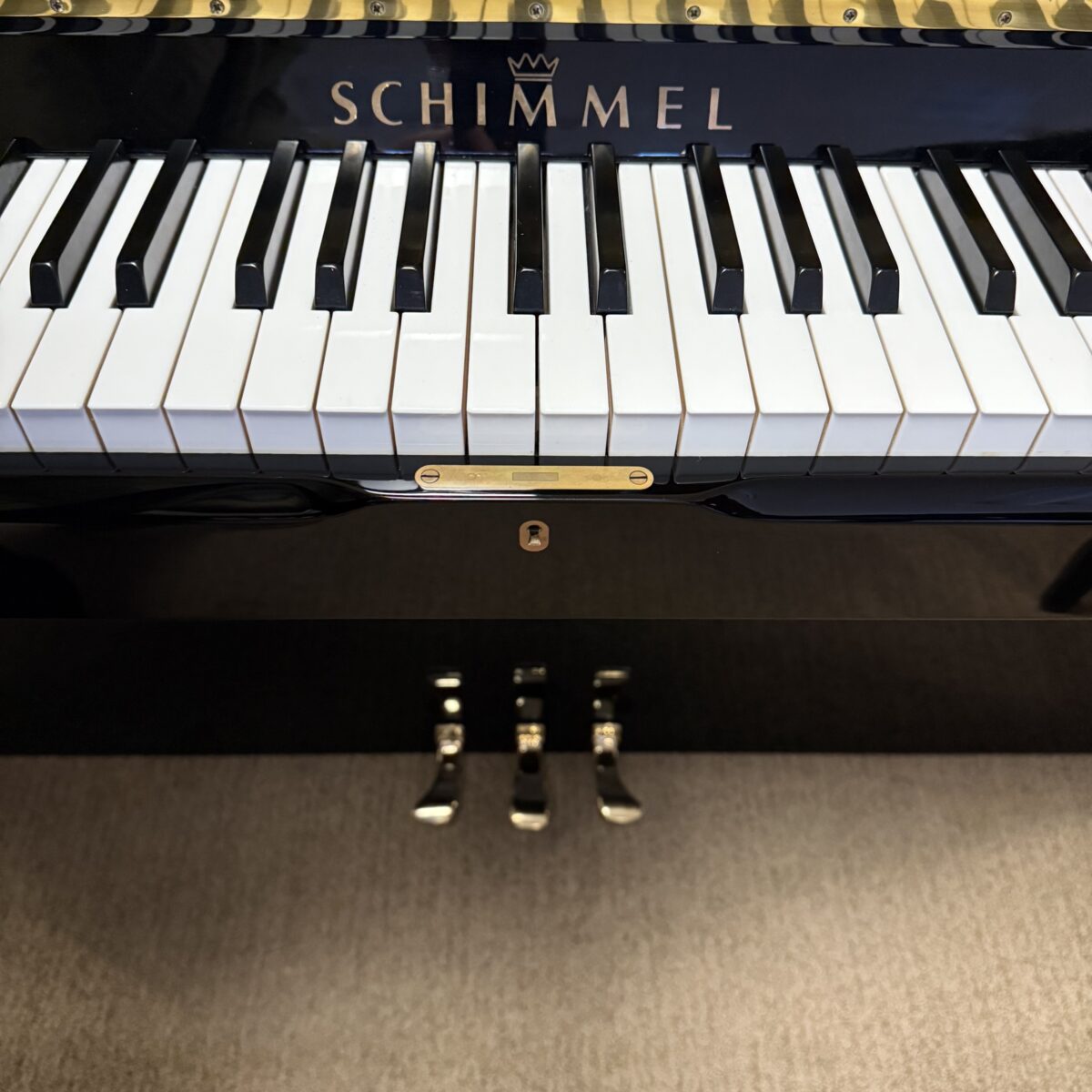 Schimmel C120 Upright