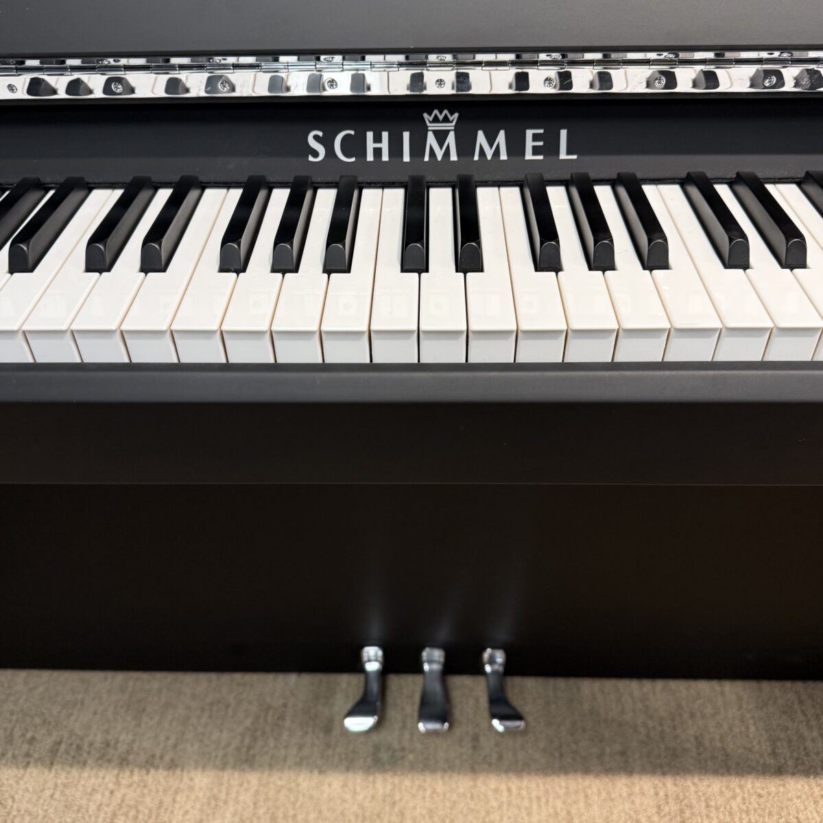 Schimmel C121 Upright