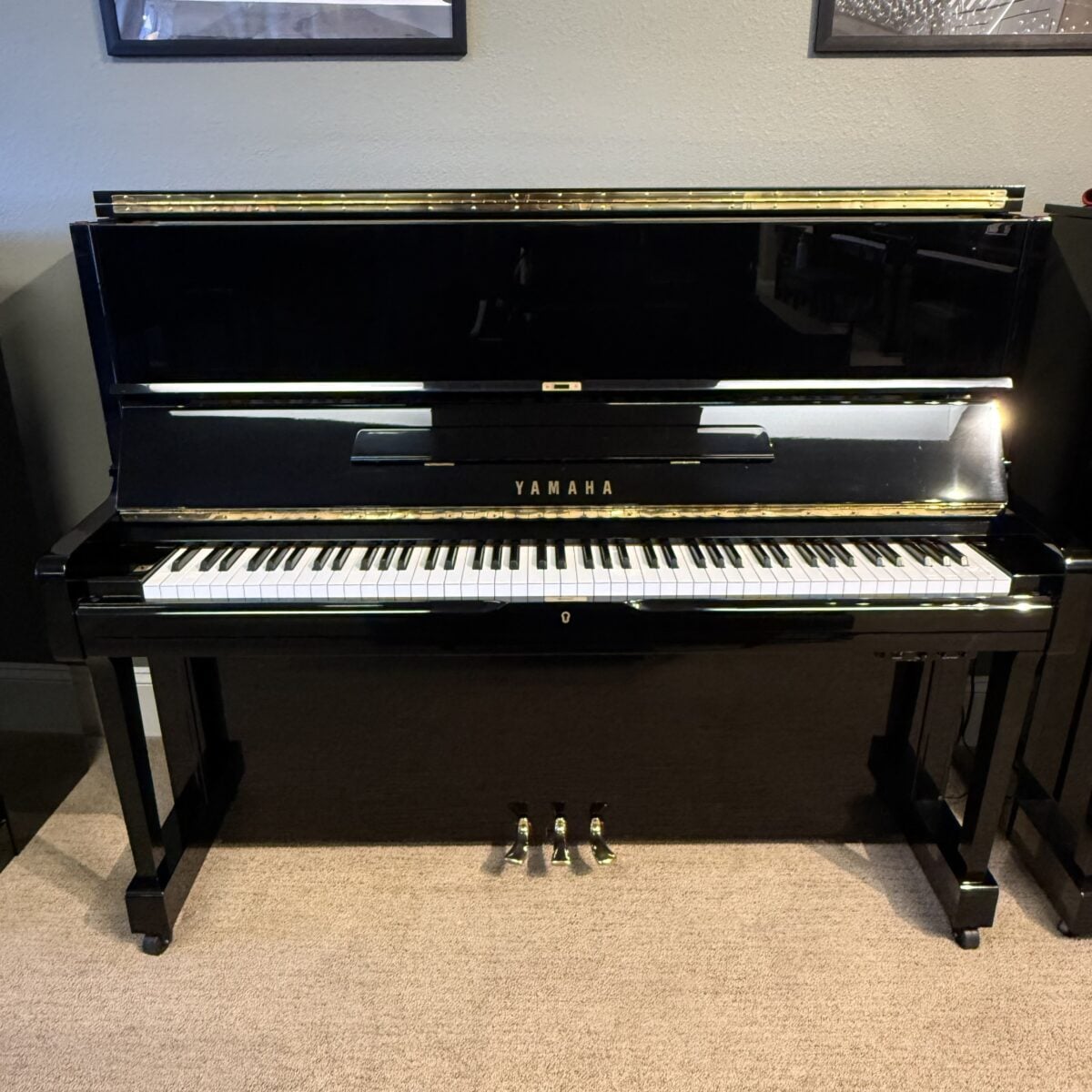Yamaha MP100 Silent Upright